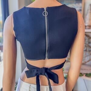ChicWish, Bowknot Crop Top in Black, Full Zip Back, Sleeveless, Women’s Small